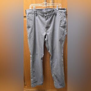 Duluth trading Co. Men's 38x32 relaxed fit.
Gray work pants carpenter utility‎